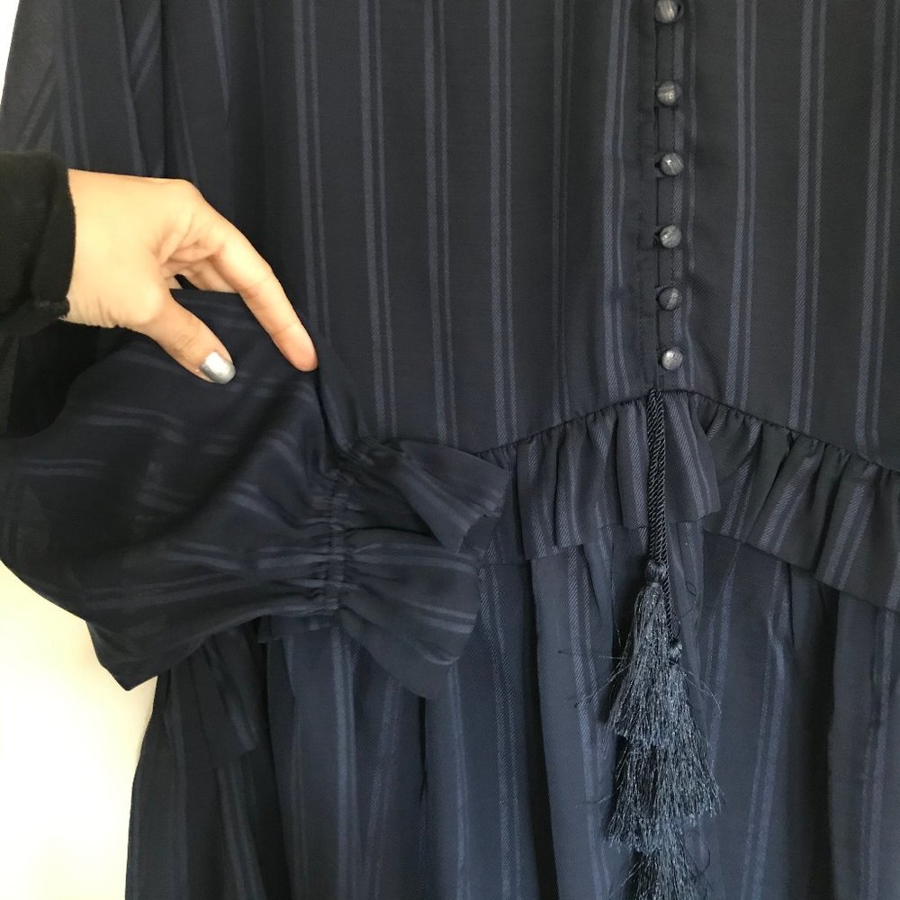 Line + Dot Long Sleeve Tiered Dress M - Picture 6 of 10